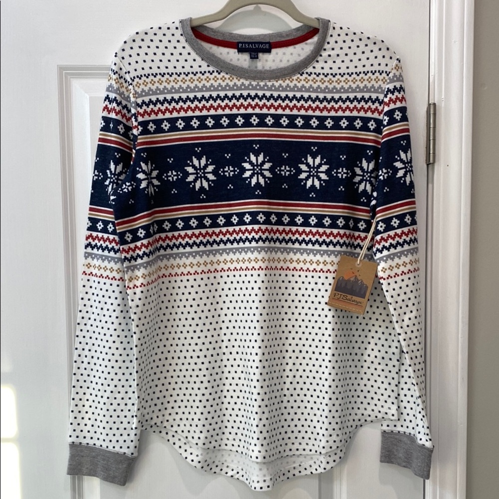 P.J.Salvage Women’s so soft! White and Blue top